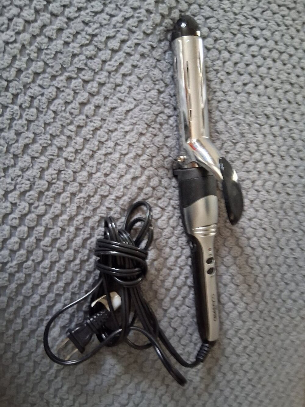 ConAirPro Curling Iron big barrel high heat extra long cord black gray CPHA125S